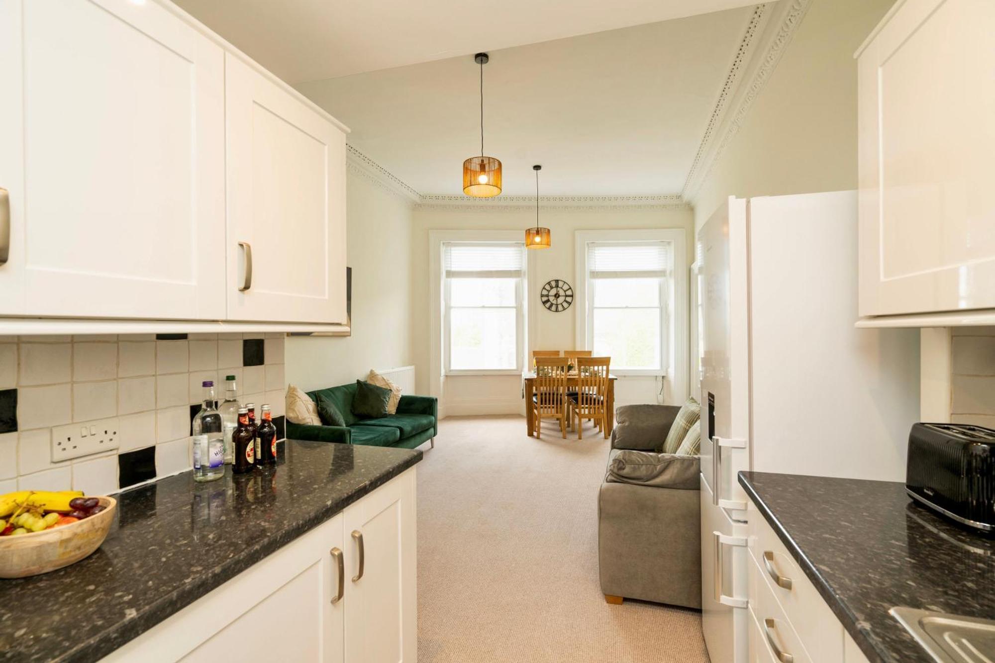 Stylish 3 Bed New Town - Traquair
