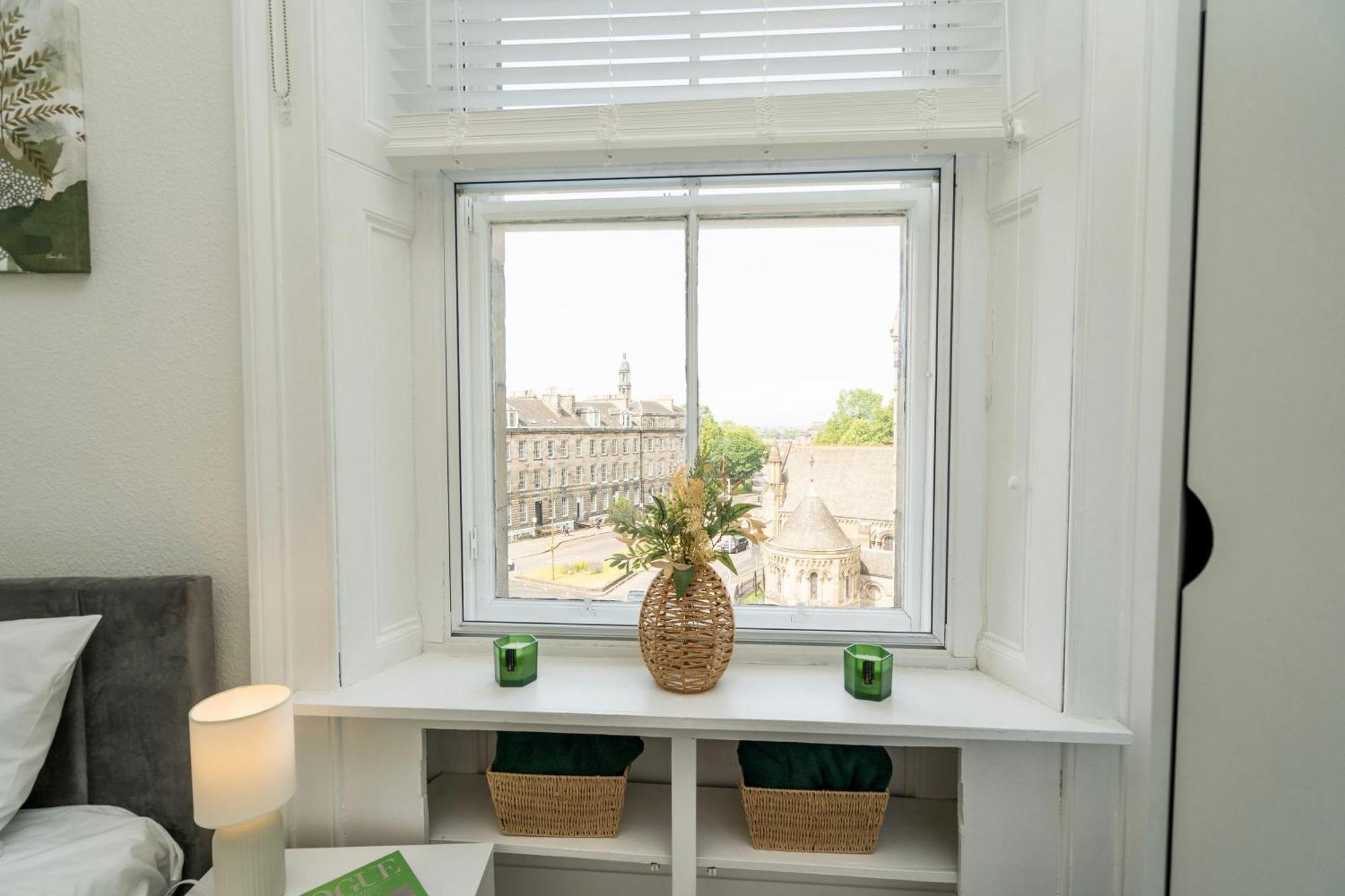 Apartment Stylish 3 Bed New Town - Traquair *